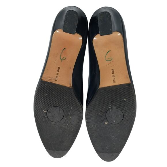 FERRAGAMO! BLACK GENUINE LEATHER SUPER SLEEK, UNDERSTATED & ELEGANT PUMPS! SZ 9B - Picture 9 of 11